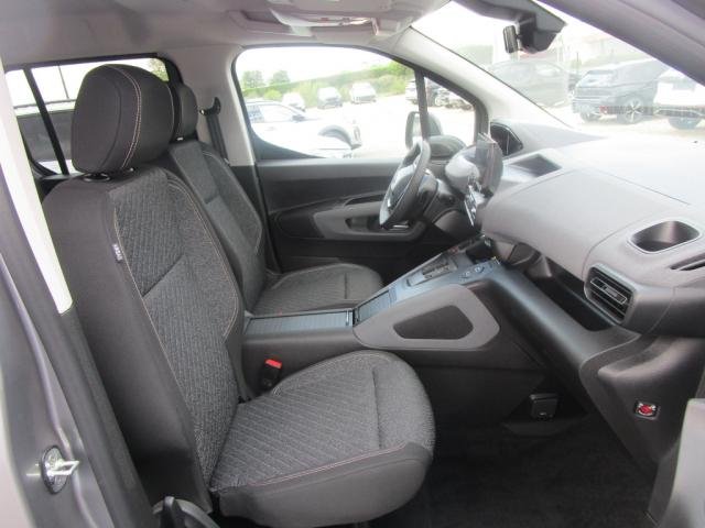 Peugeot Rifter - Photo 11