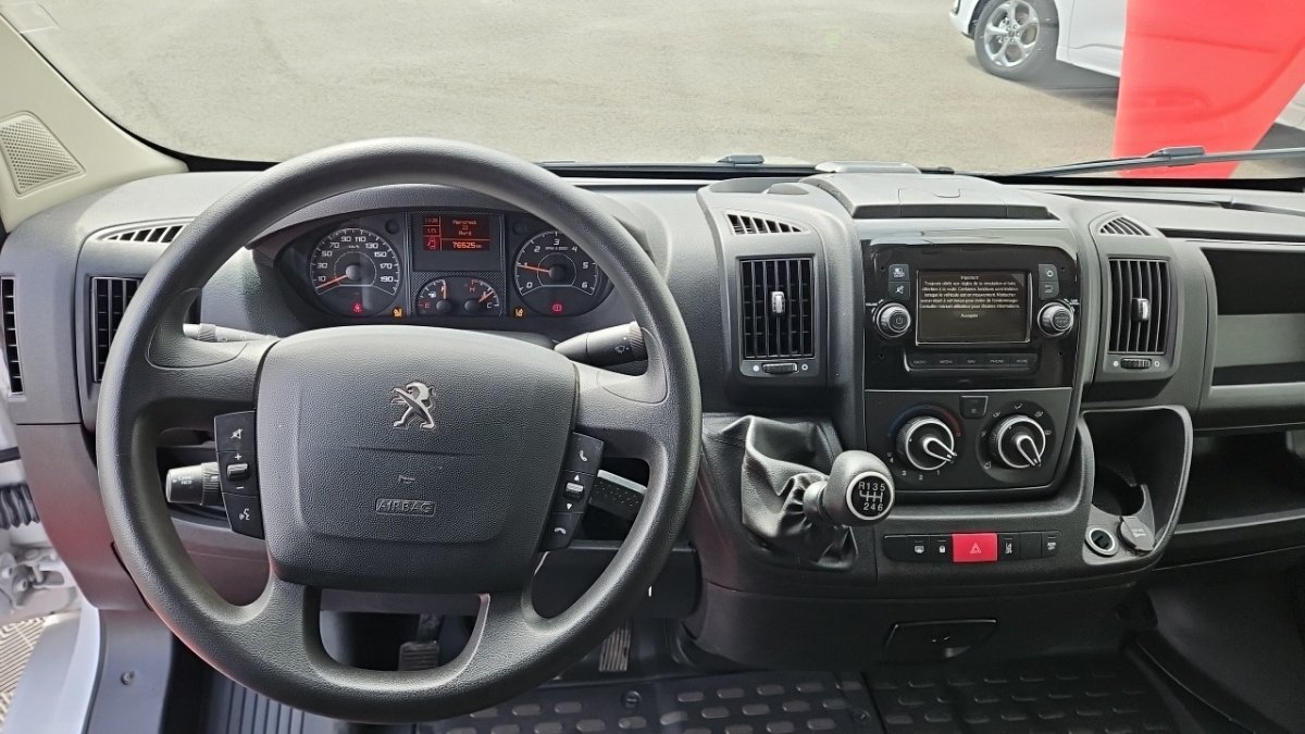 Peugeot Boxer - Photo 14
