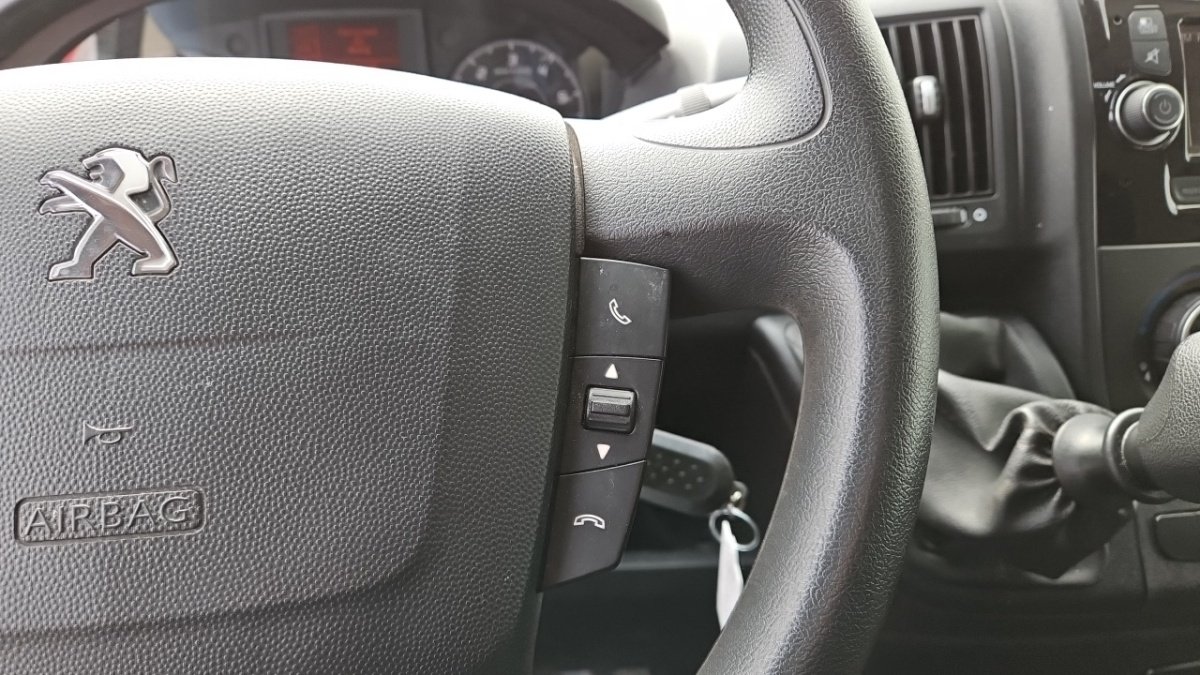 Peugeot Boxer - Photo 19