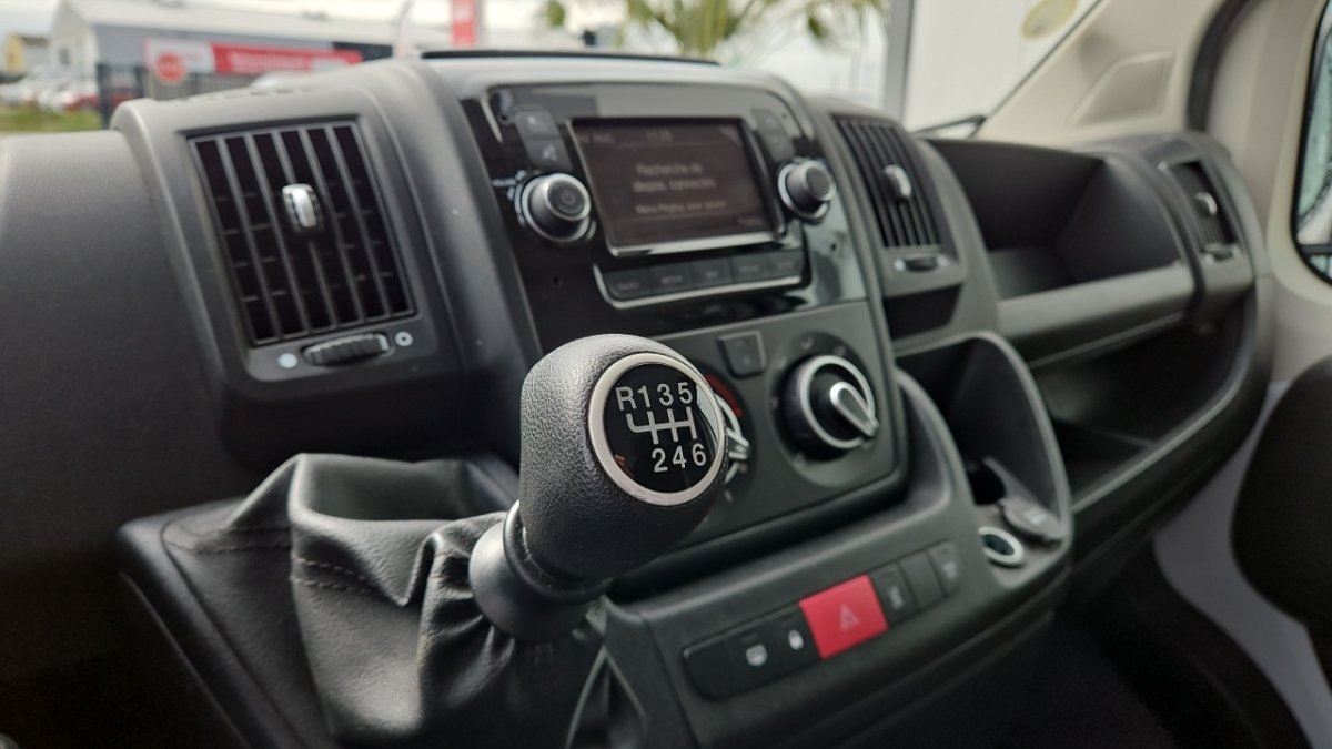Peugeot Boxer - Photo 26