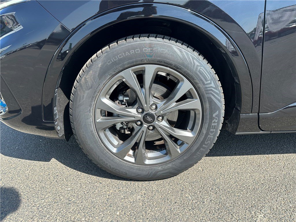 Ford Kuga - Photo 9