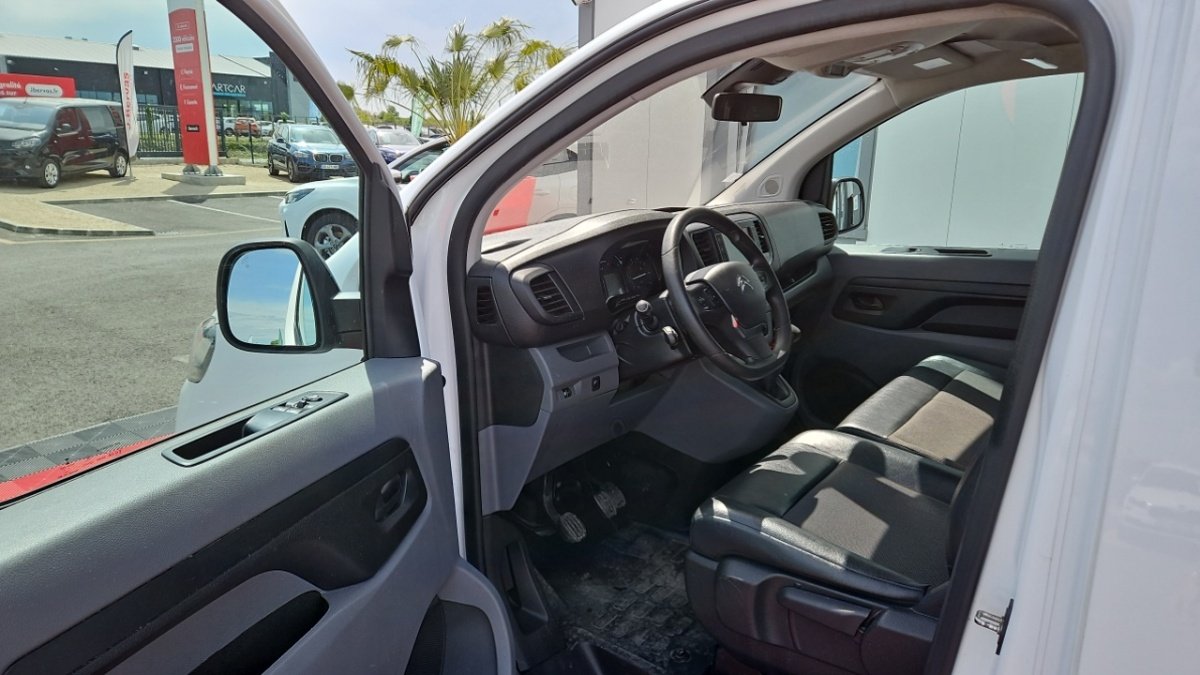 Citroën Jumpy - Photo 12