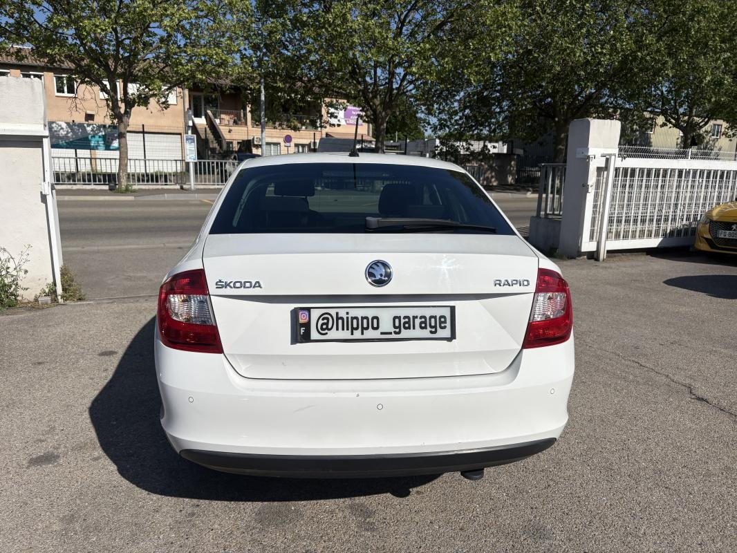 Skoda Rapid - Photo 2