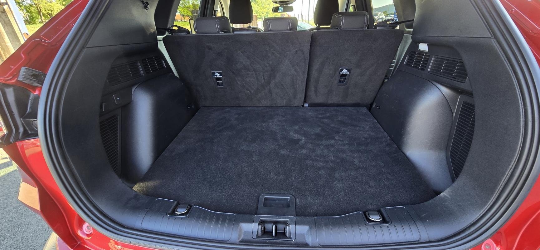 Ford Kuga - Photo 9