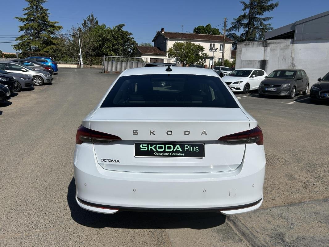 Skoda Octavia - Photo 15