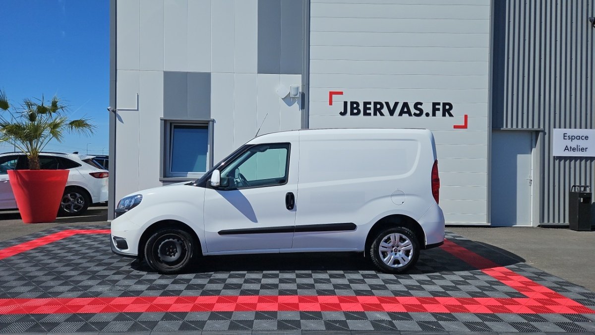 Fiat Doblo Cargo - Photo 2