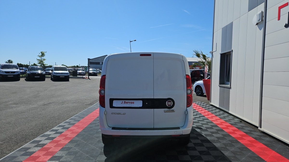 Fiat Doblo Cargo - Photo 4