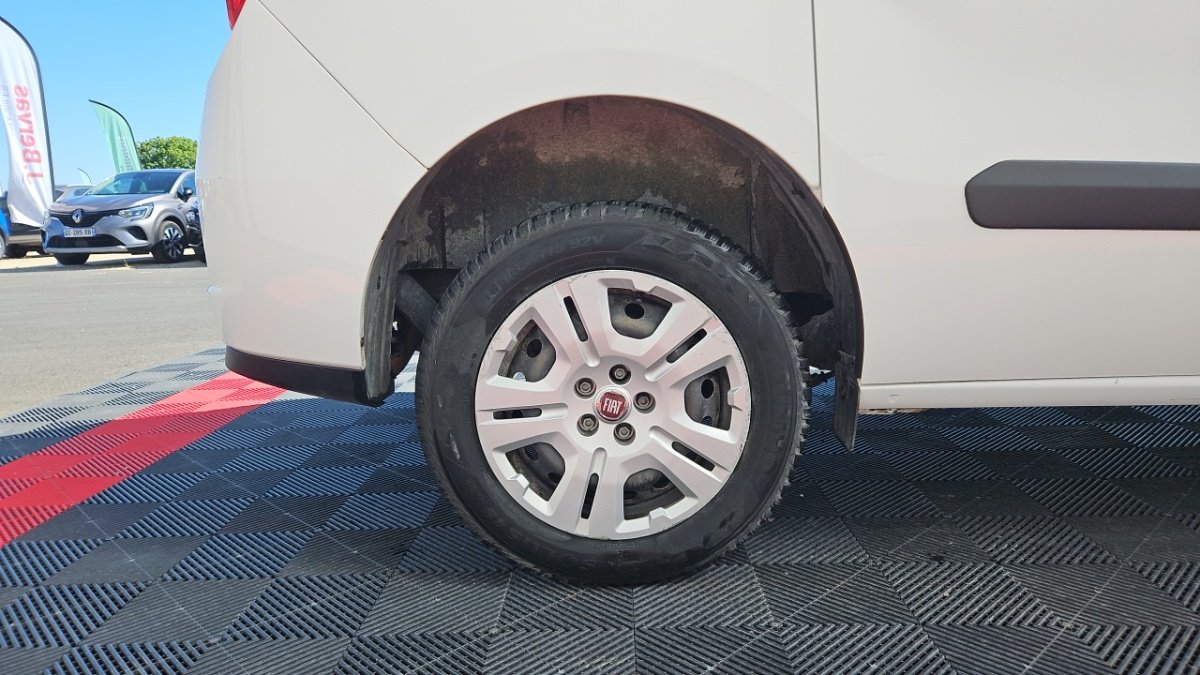 Fiat Doblo Cargo - Photo 8