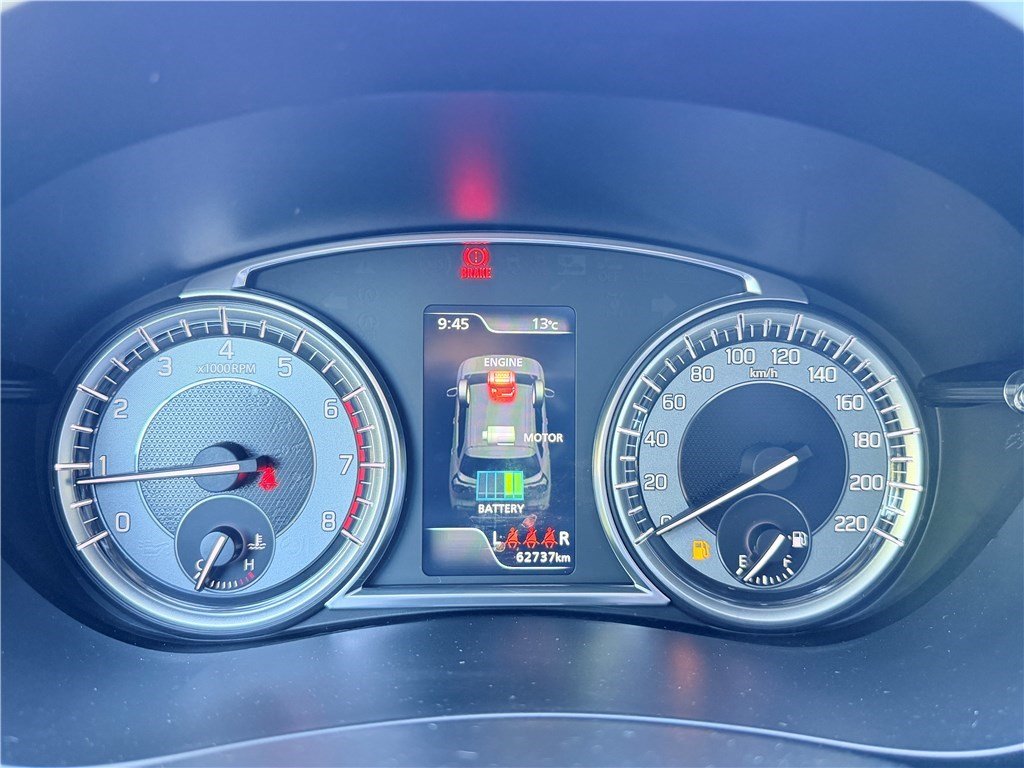 Suzuki s-cross - Photo 19