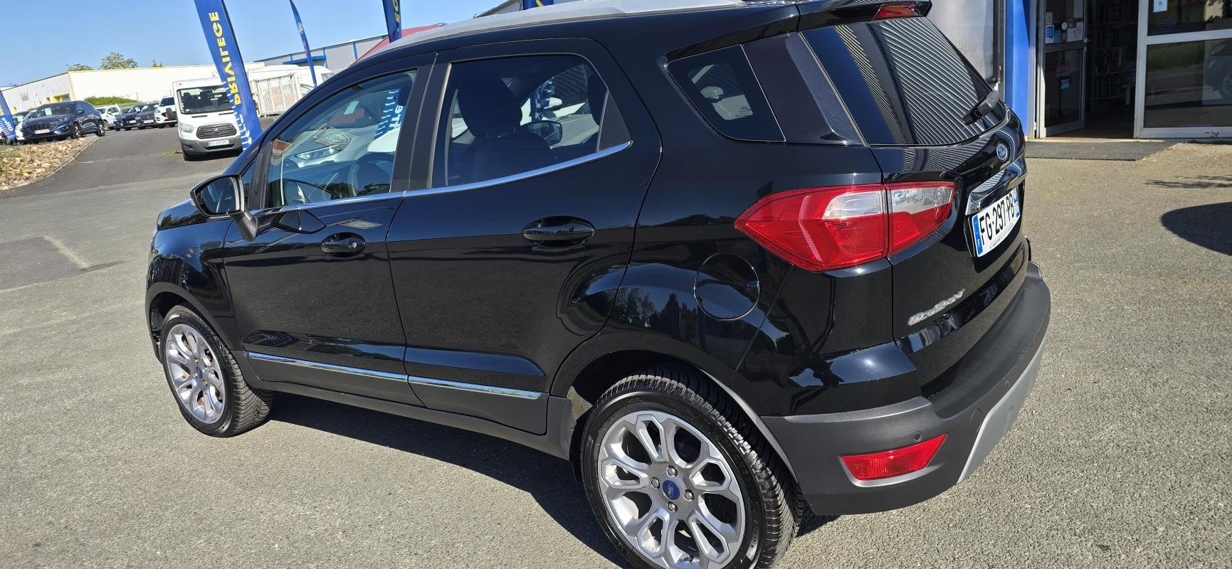 Ford EcoSport - Photo 2