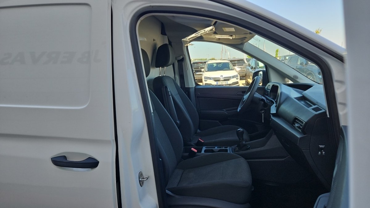 Volkswagen Caddy - Photo 11