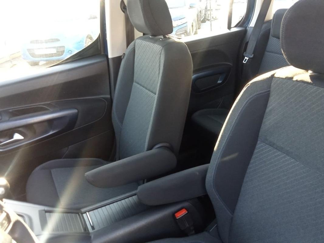 Peugeot Rifter - Photo 29
