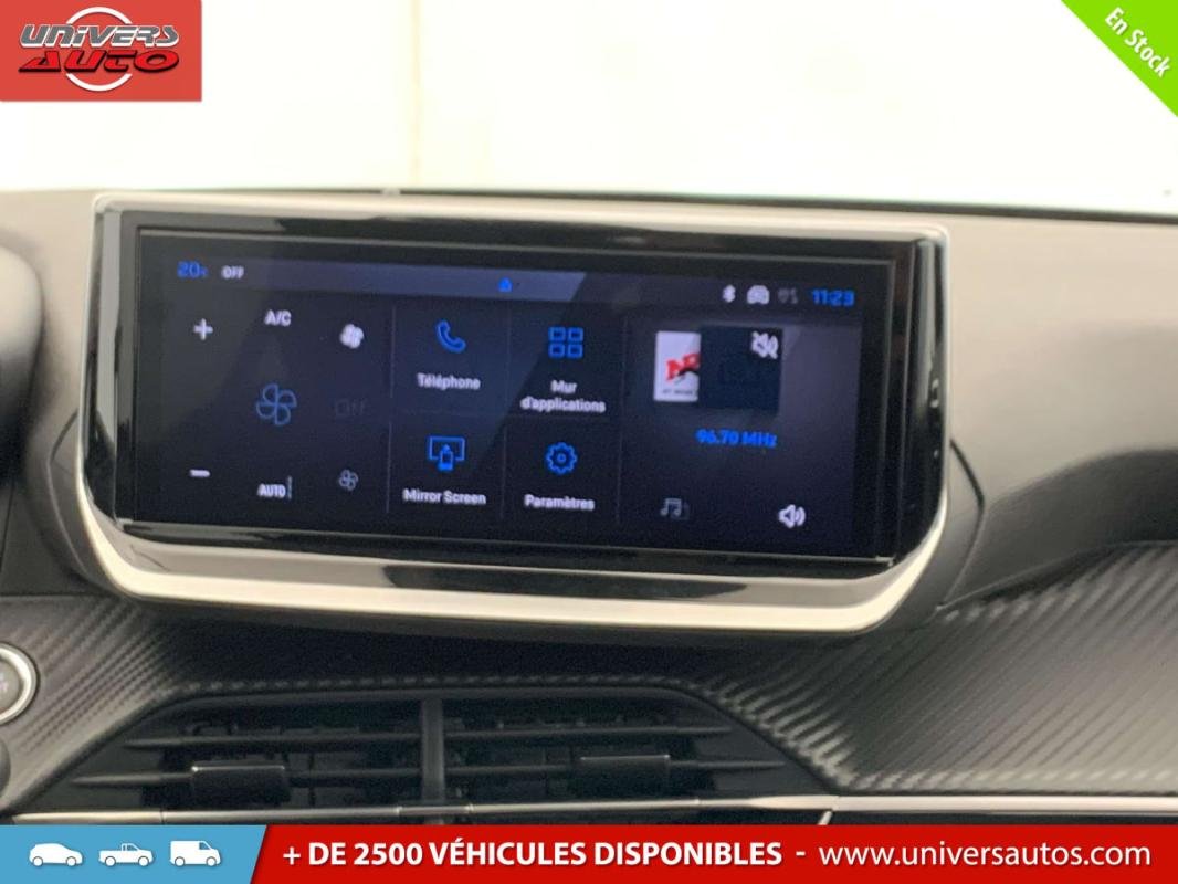 Peugeot 208 - Photo 20