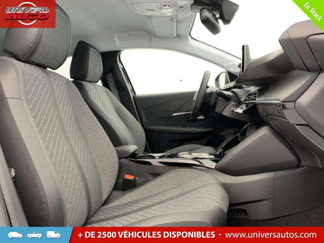 Peugeot 208 - Photo 9