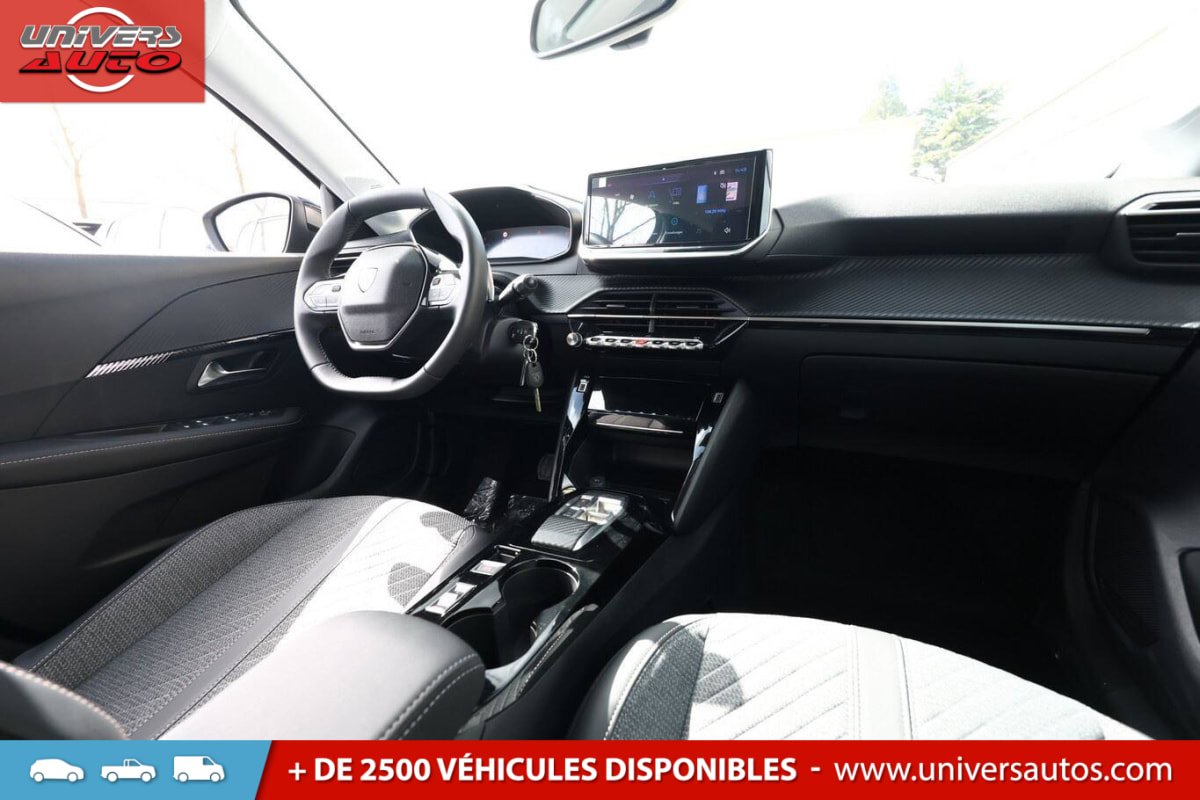 Peugeot 208 - Photo 8