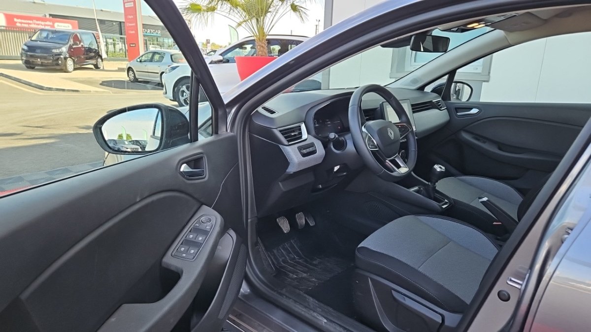 Renault Clio - Photo 12