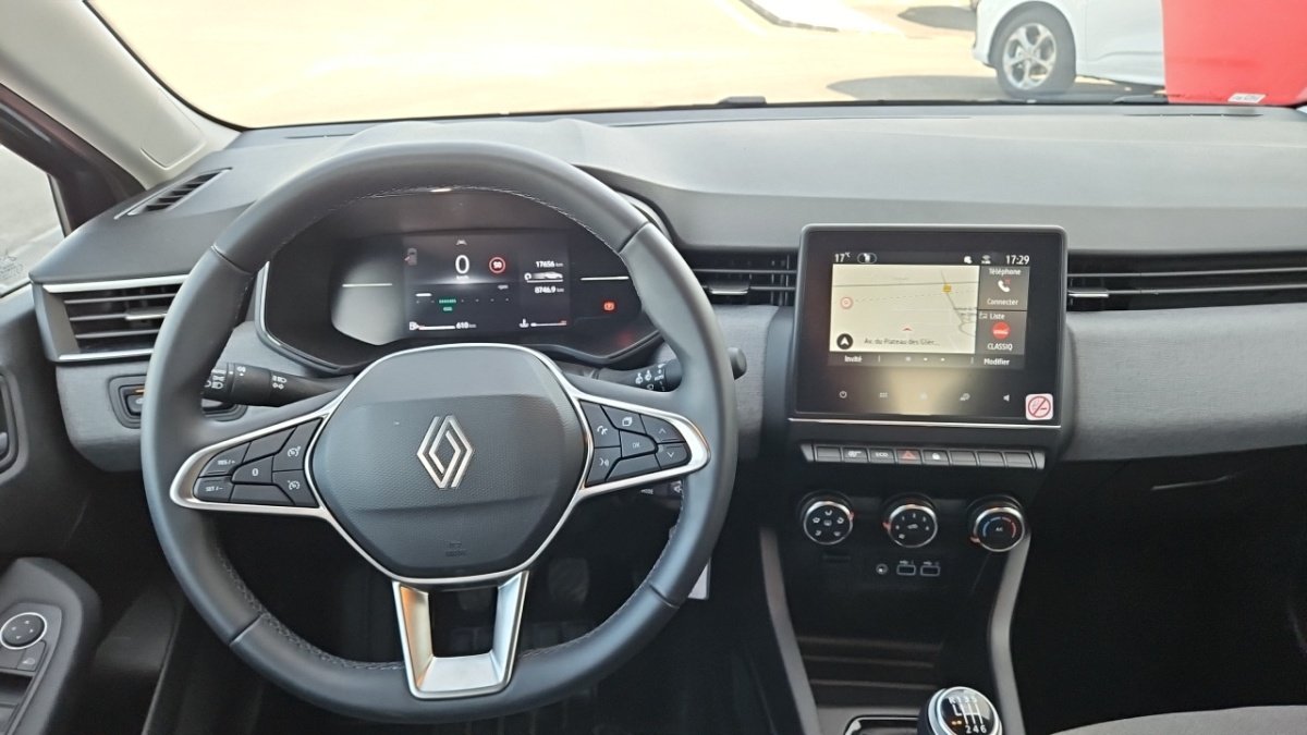 Renault Clio - Photo 14