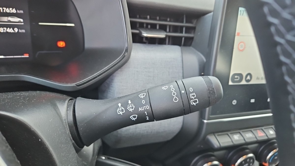 Renault Clio - Photo 22