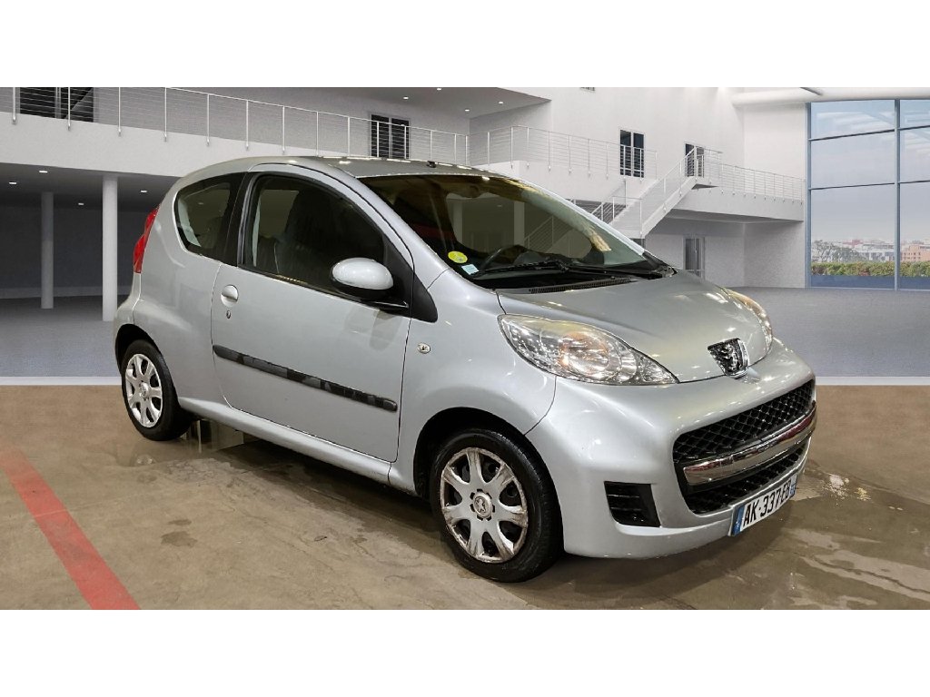 Peugeot 107 - Photo 2