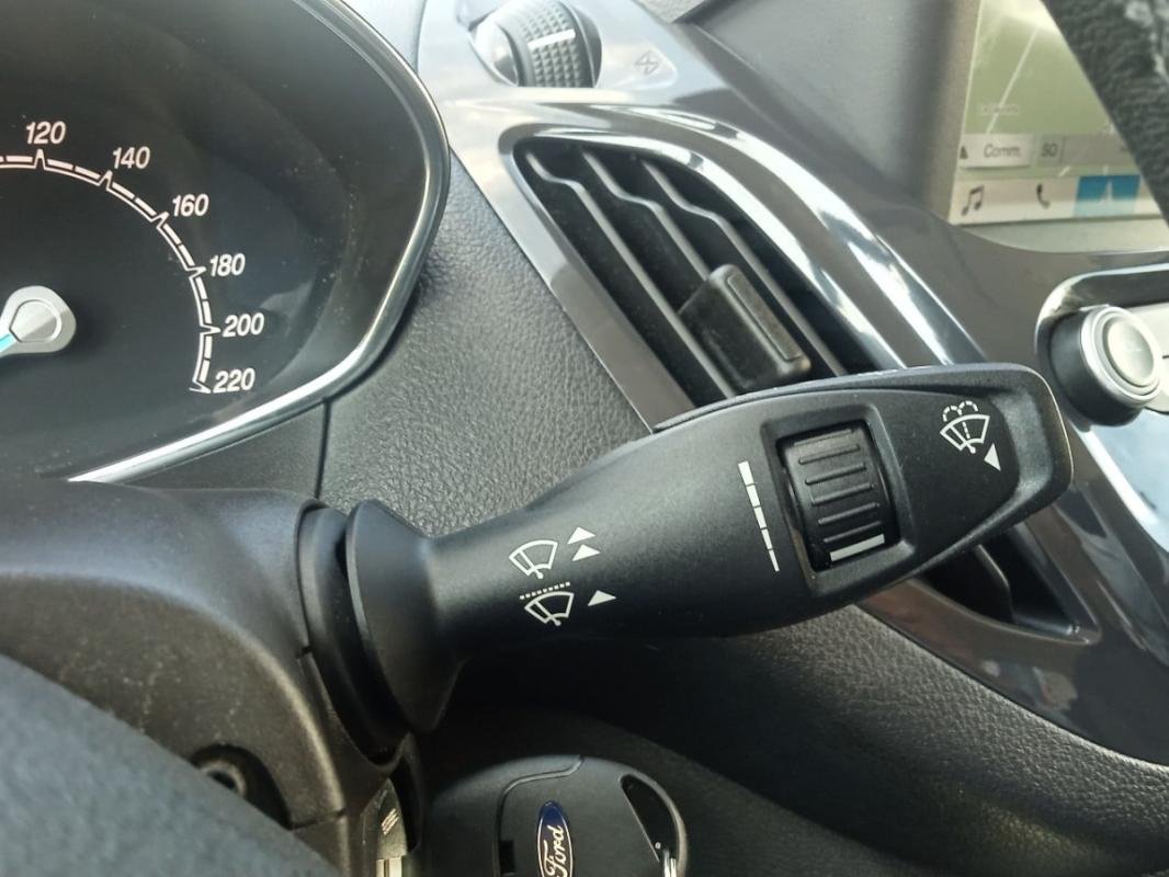 Ford Tourneo Connect - Photo 16