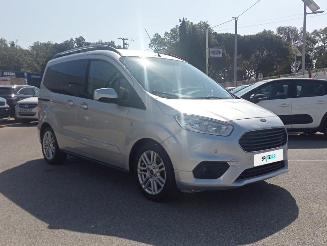 Ford Tourneo Connect - Photo 46