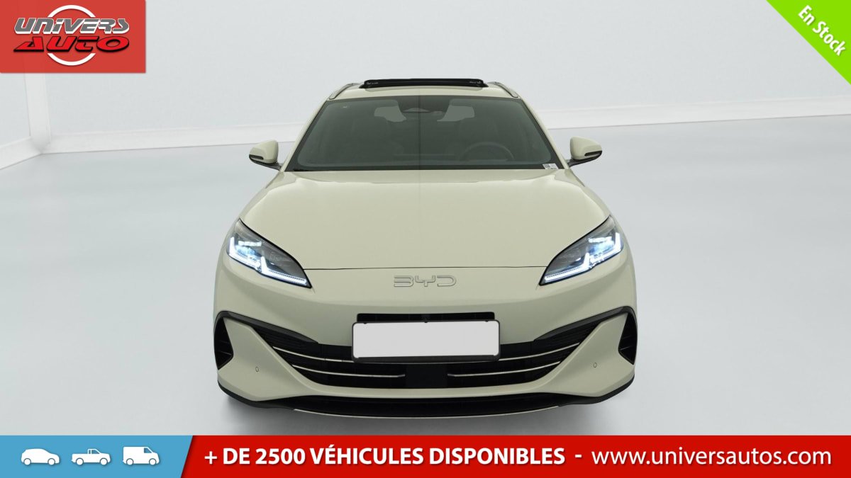 BYD Seal - Photo 2