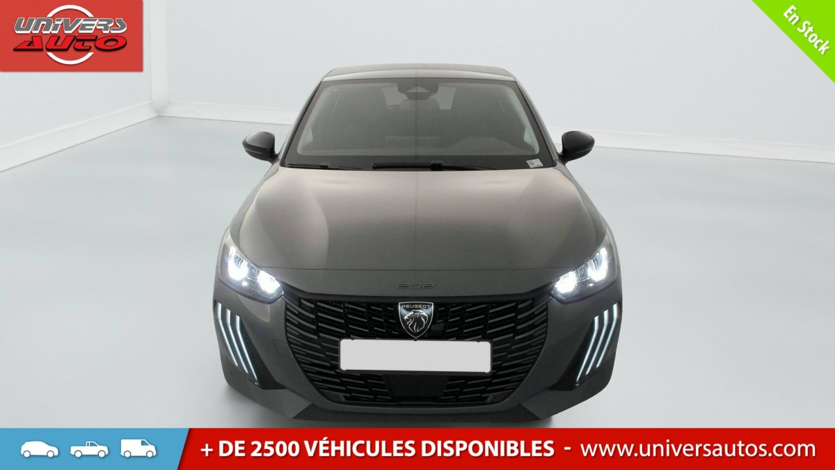 Peugeot 208 - Photo 2