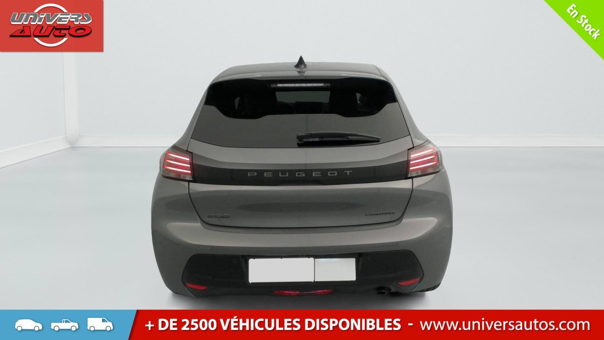 Peugeot 208 - Photo 6