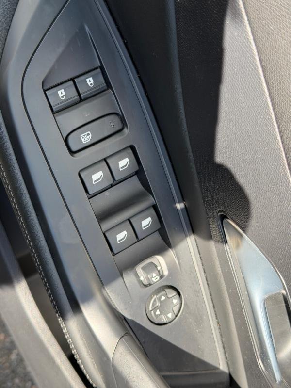 Peugeot 308 SW - Photo 7