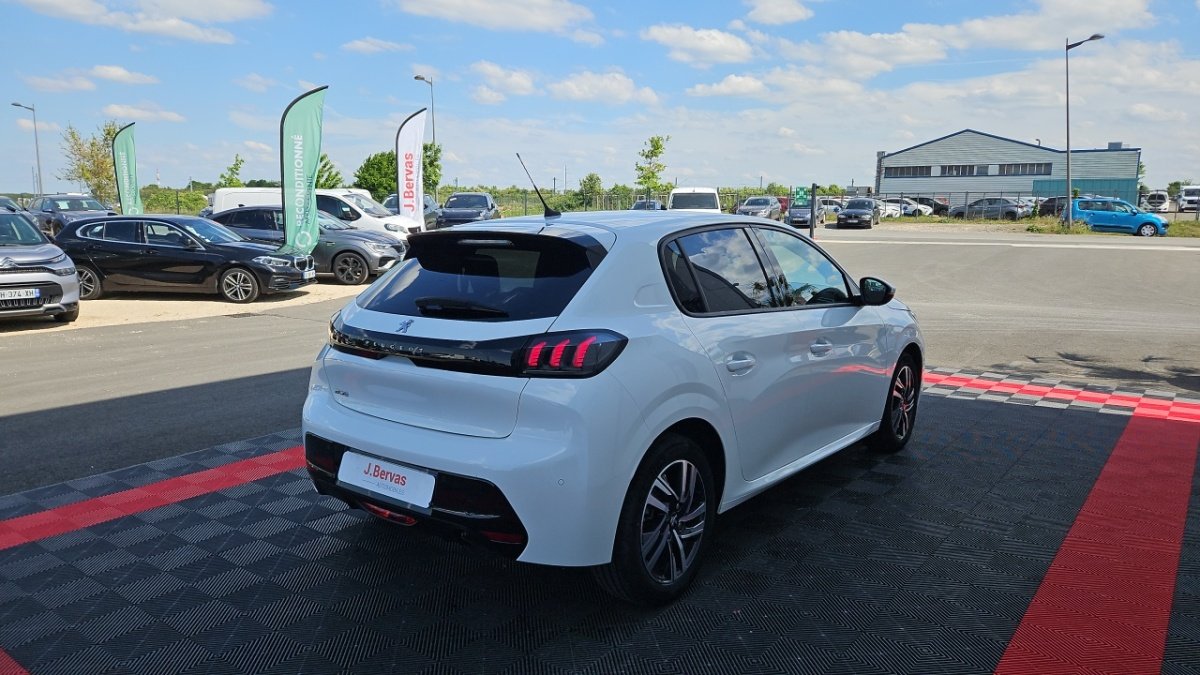 Peugeot 208 - Photo 5