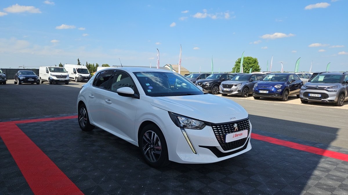 Peugeot 208 - Photo 6