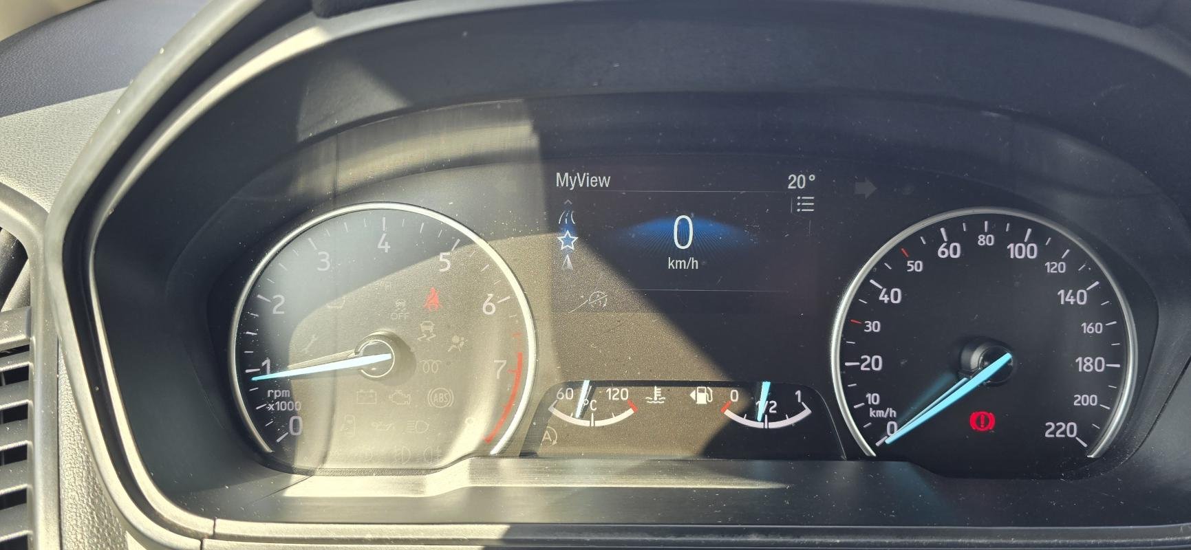 Ford EcoSport - Photo 14