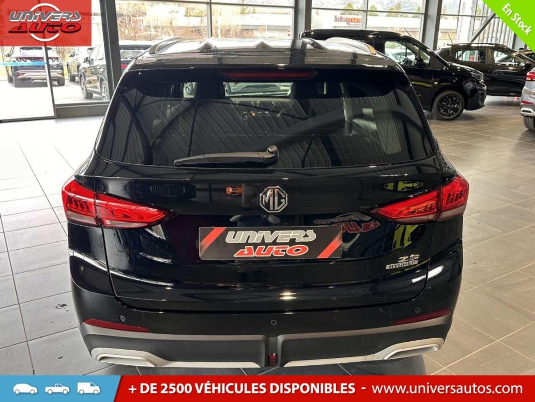 MG ZS - Photo 5