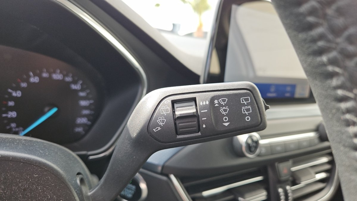 Ford Focus - Photo 21