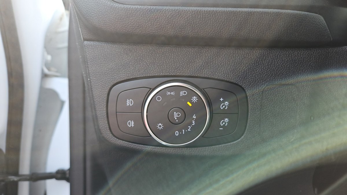 Ford Focus - Photo 23