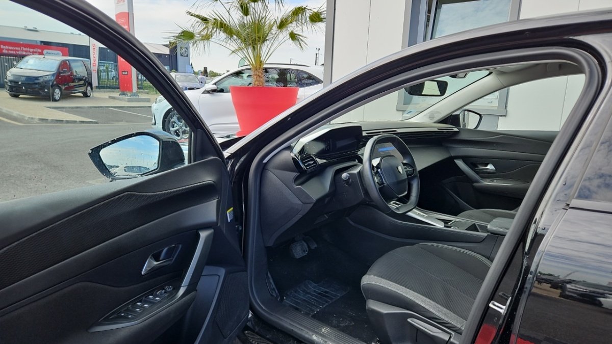 Peugeot 308 SW - Photo 12