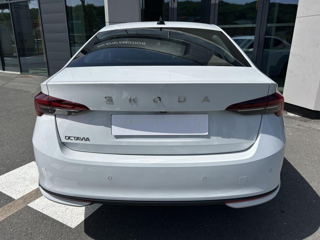 Skoda Octavia - Photo 6