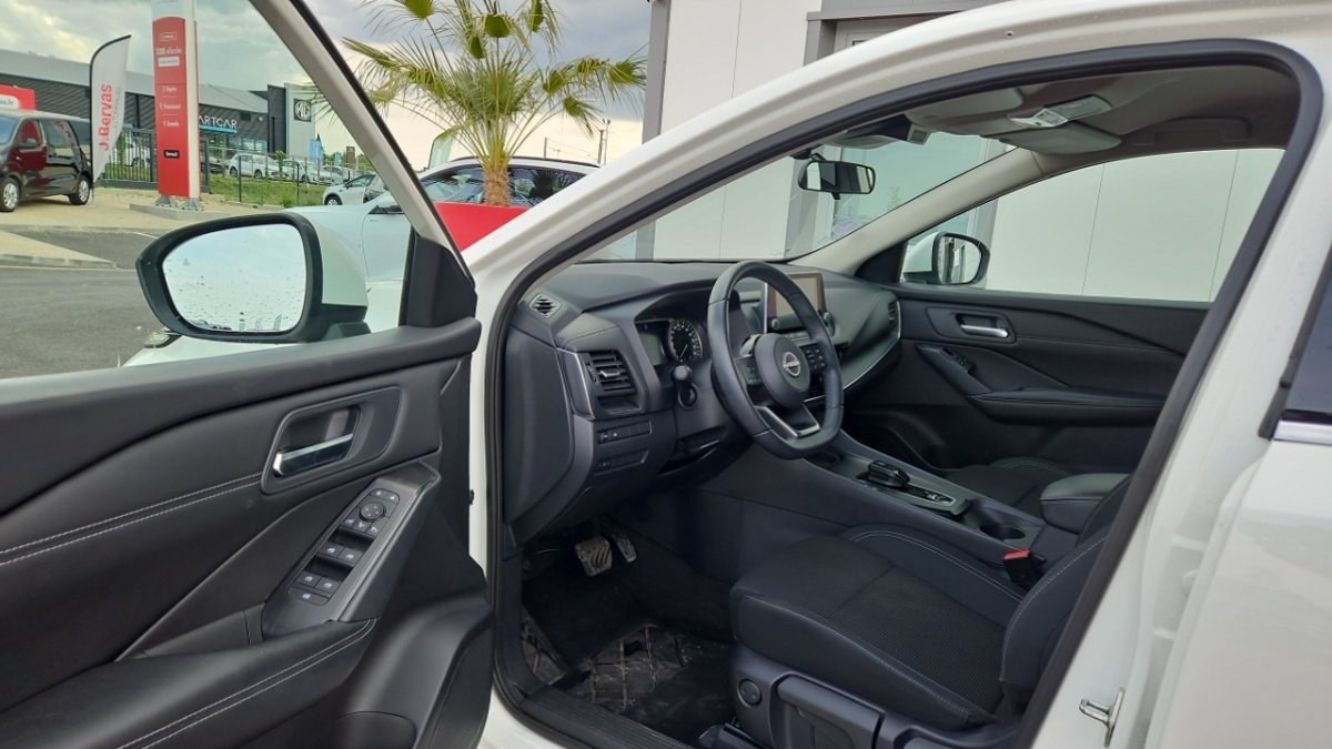 Nissan Qashqai - Photo 12