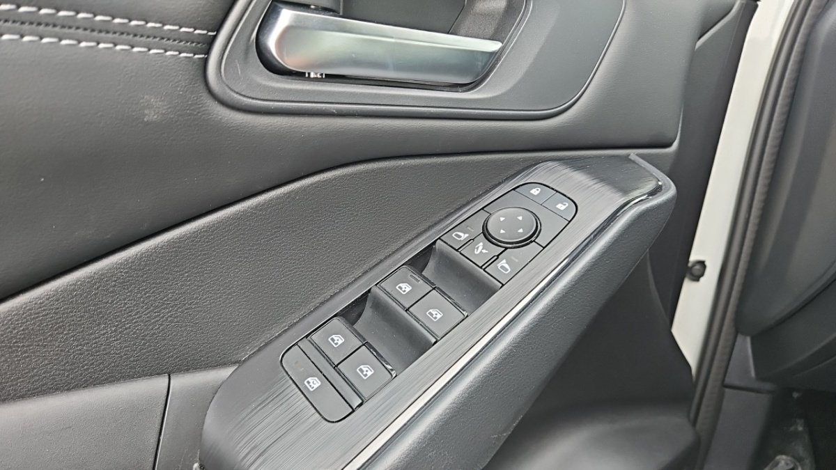 Nissan Qashqai - Photo 22