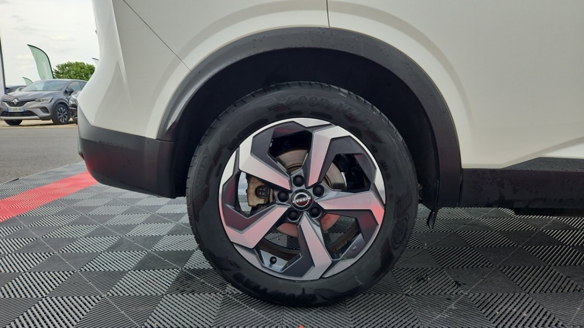 Nissan Qashqai - Photo 8