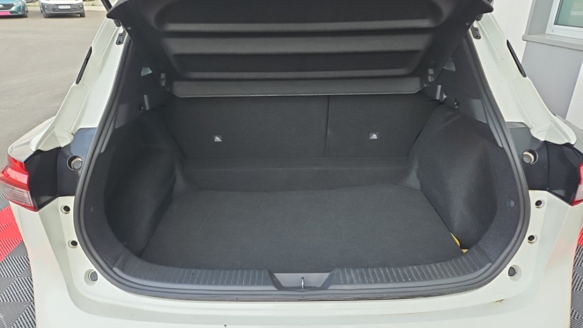 Nissan Qashqai - Photo 9