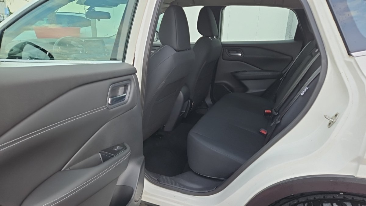 Nissan Qashqai - Photo 10