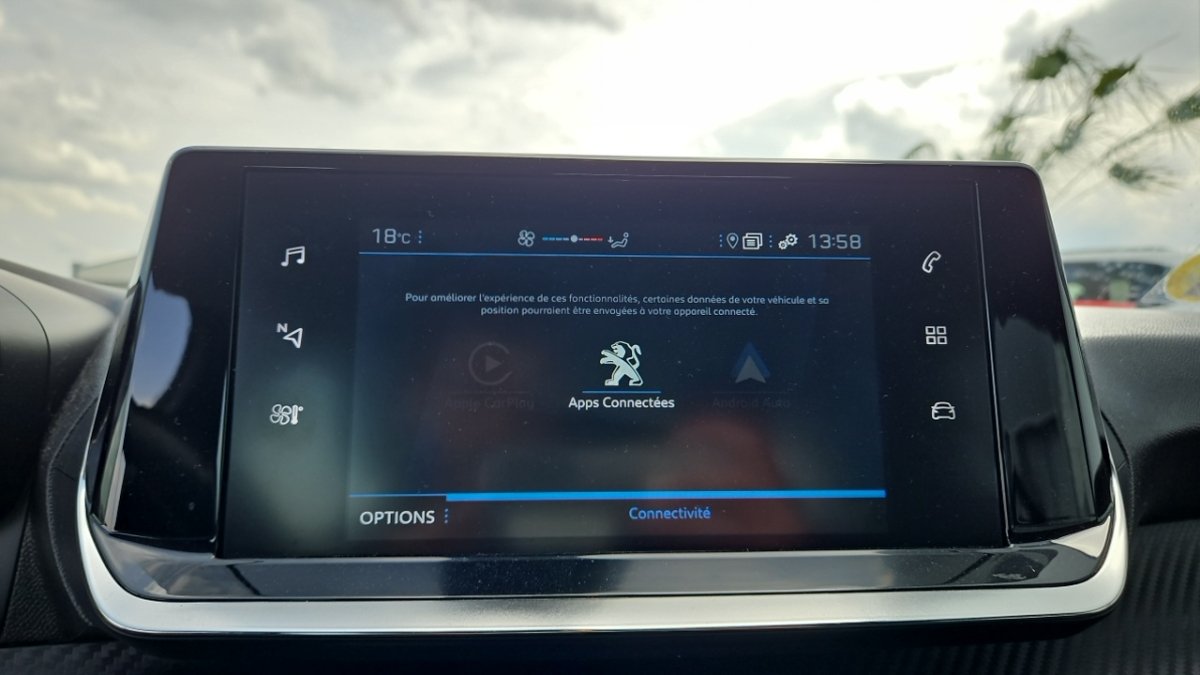 Peugeot 208 affaire - Photo 16