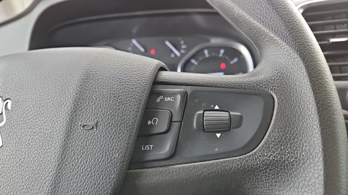 Peugeot Expert - Photo 19