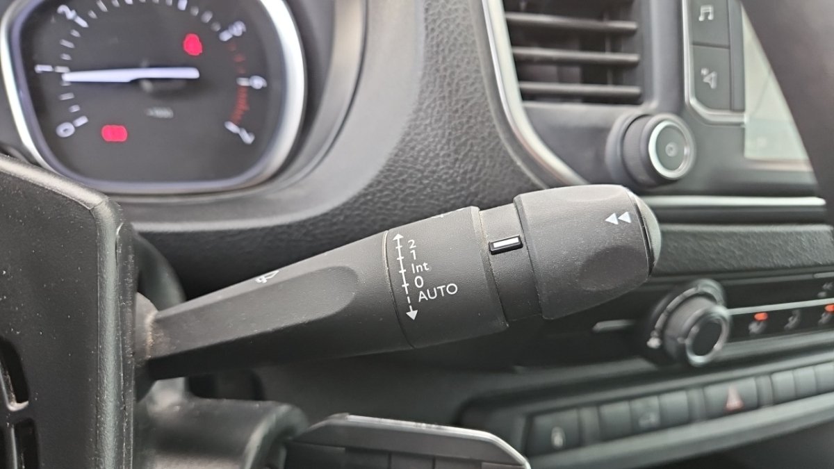 Peugeot Expert - Photo 21