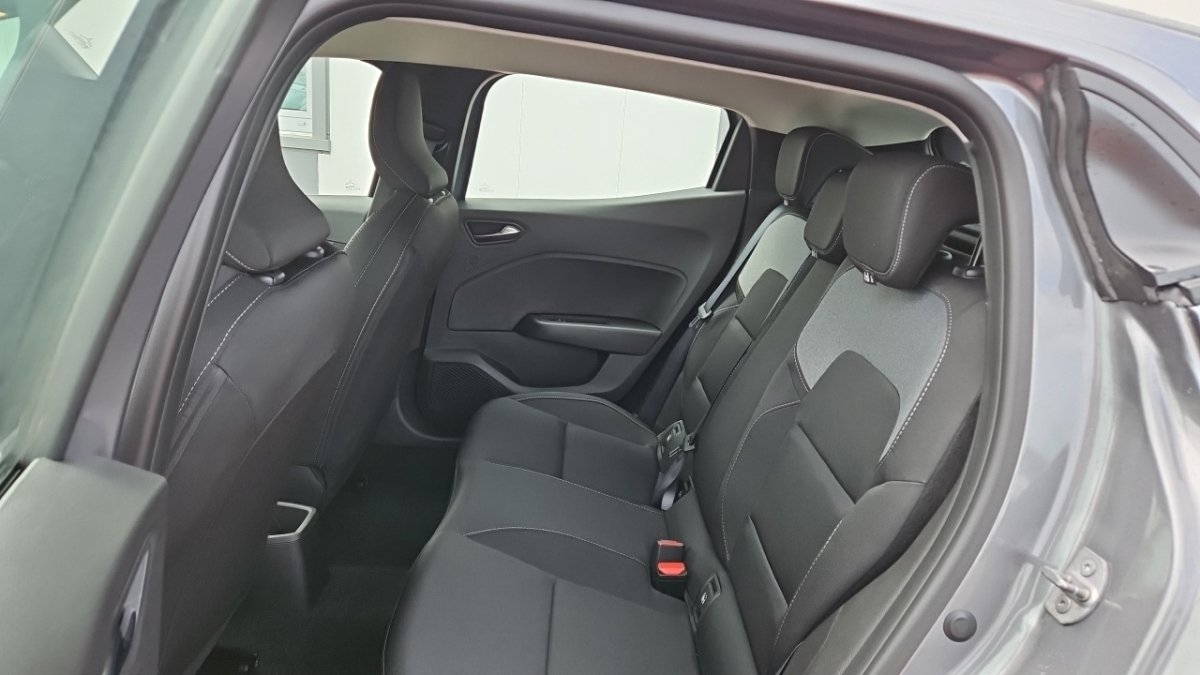 Renault Clio - Photo 11