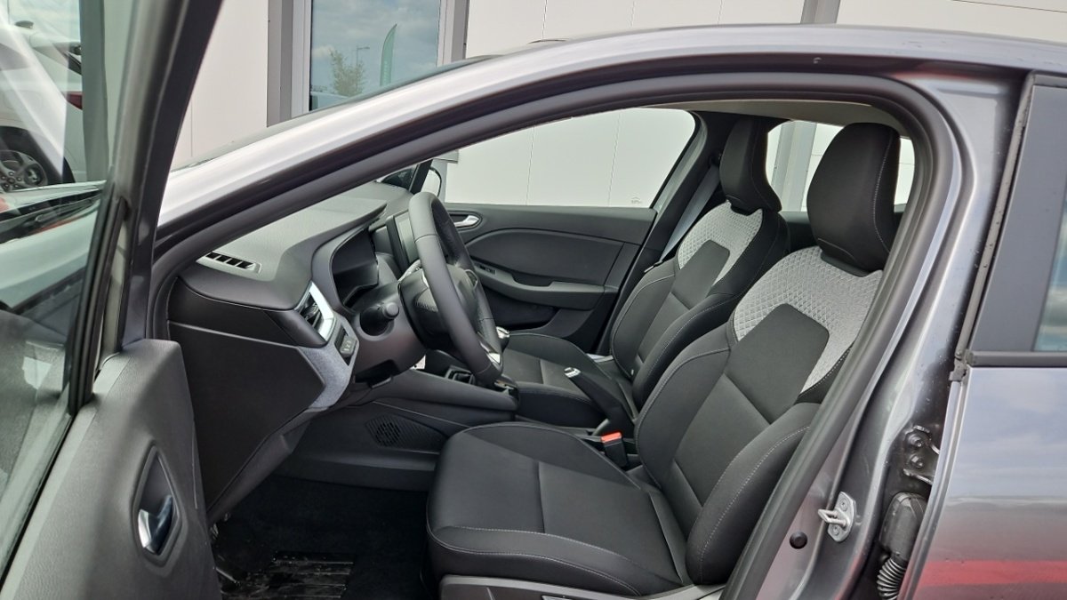 Renault Clio - Photo 13