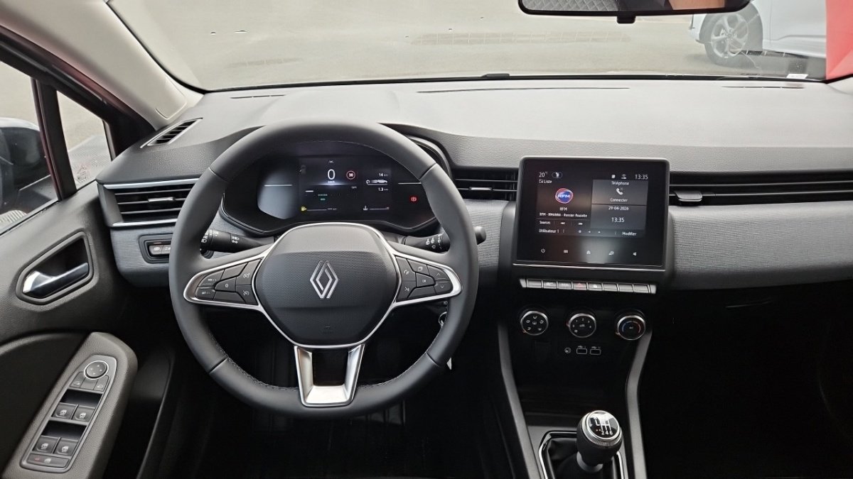 Renault Clio - Photo 14