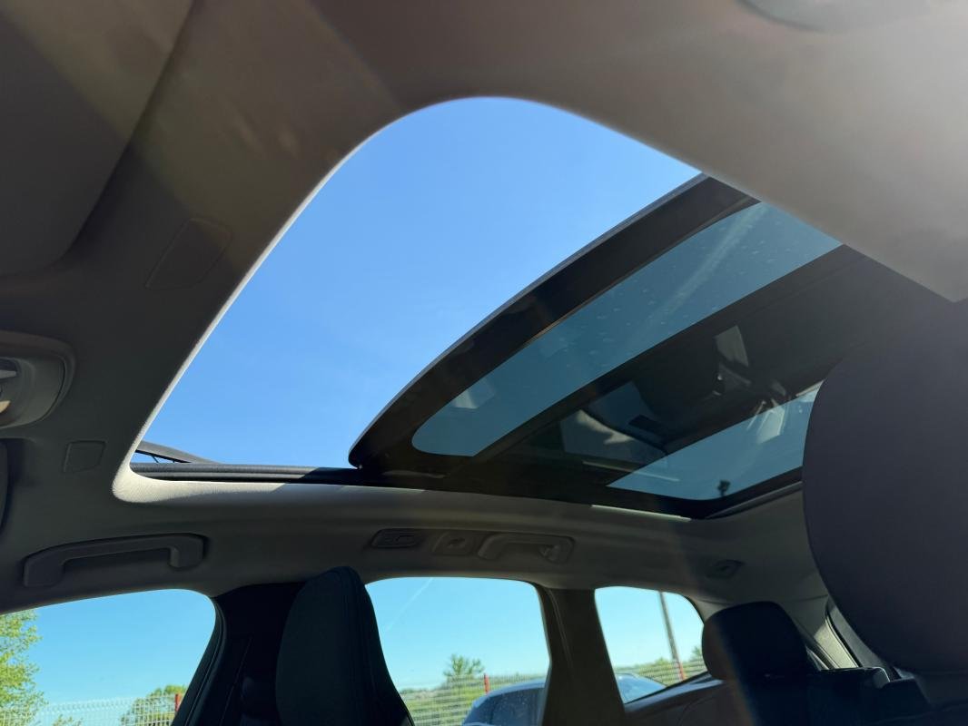 Volvo XC60 - Photo 12