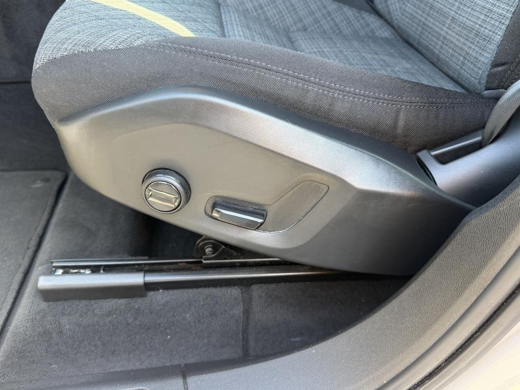 Volvo XC60 - Photo 13